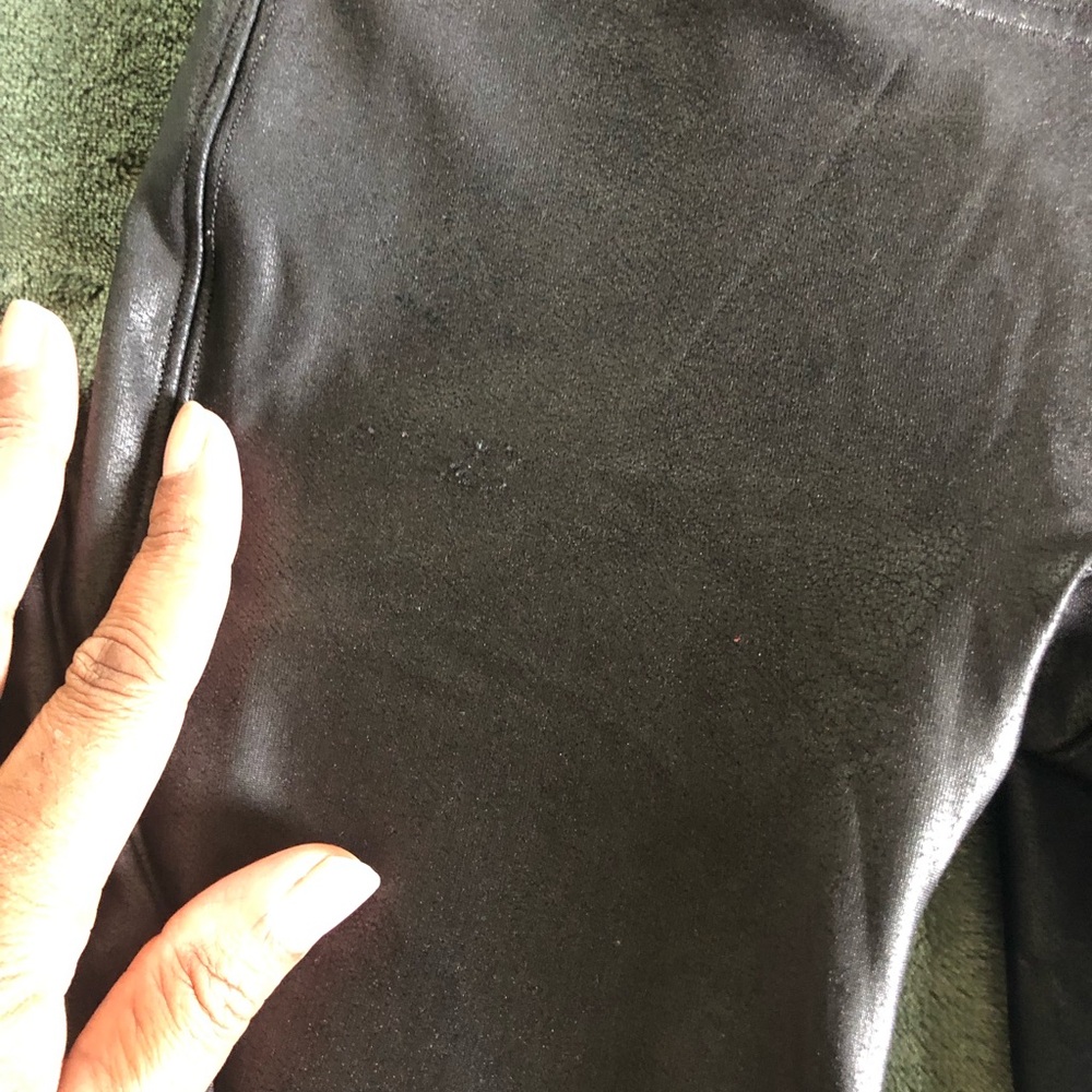 Spanx Black Leggings Faux Leather Material Sz Small NWOT - Picture 7 of 8
